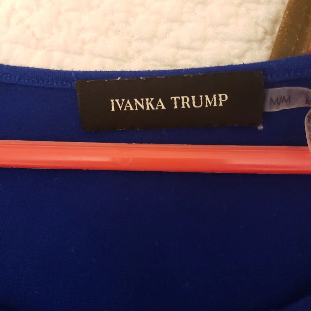 Blouse - Picture 3 of 3